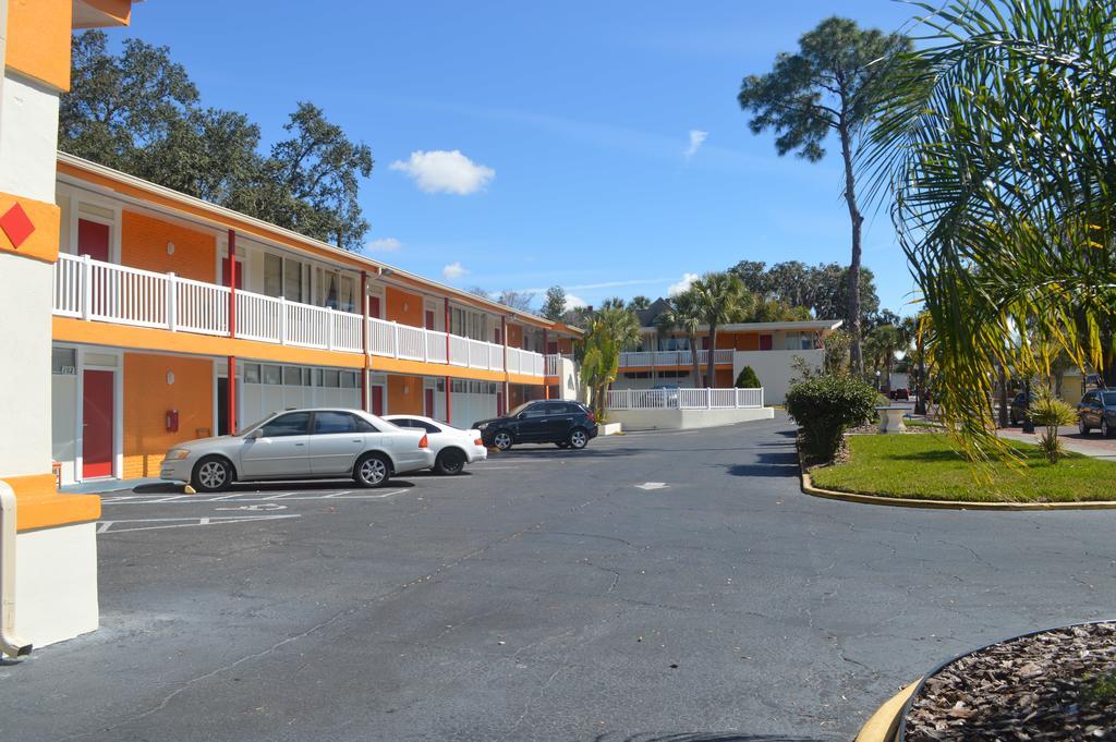 Tarpon Inn Tarpon Springs Exterior photo